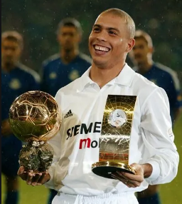Ronaldo 3x FIFA World Player